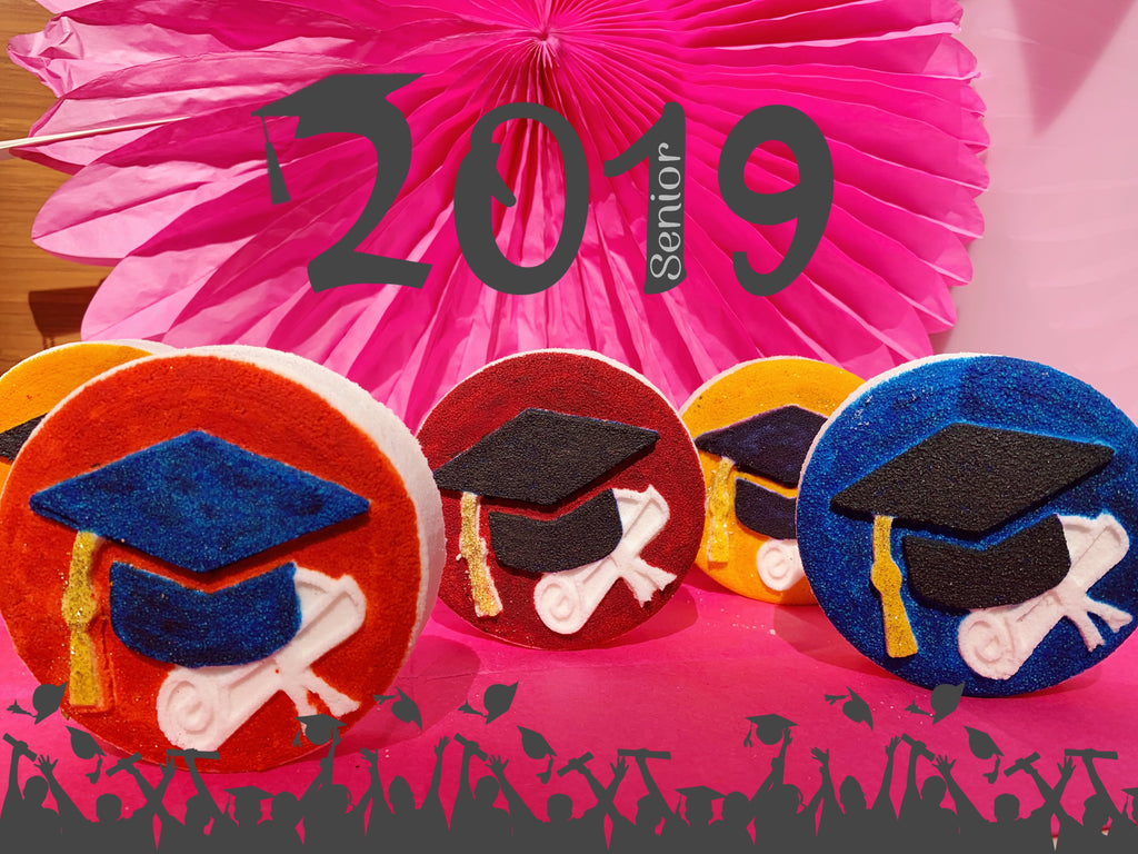 Sale- Graduation Cap - Ivory Anchors
